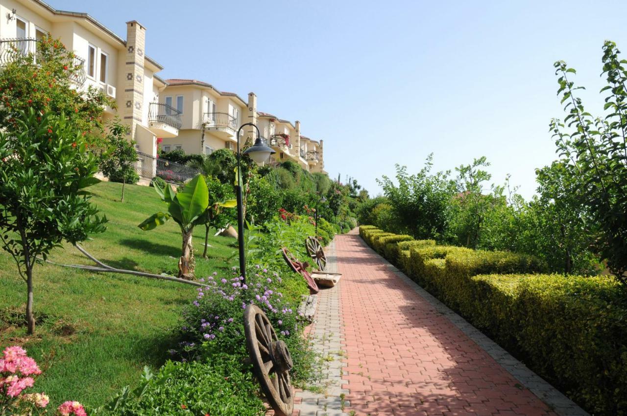 Gold City Luxury Accommodation Kargicak  Exterior photo